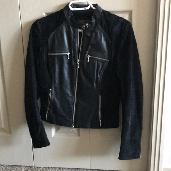 Danier black genuine leather jacket - Picture 1 of 3